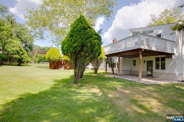 1 Herrick Drive, Old Tappan, NJ 07675