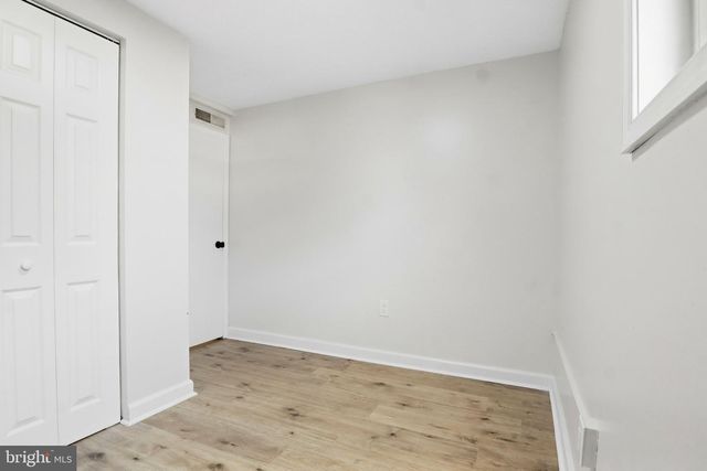 216 MAPLEWOOD DR, Dover, PA 17315