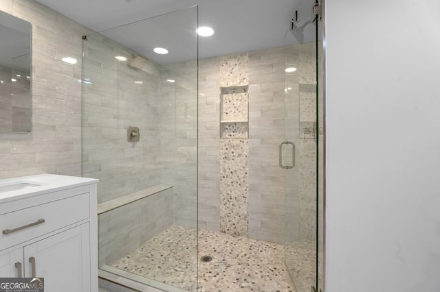 490 Ansley Walk Terrace NE, Atlanta, GA 30309