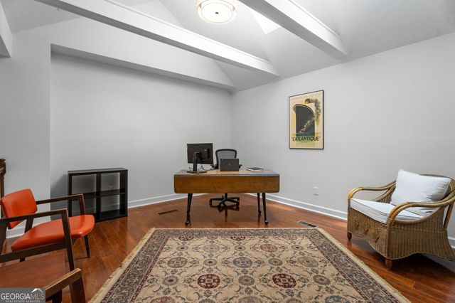 490 Ansley Walk Terrace NE, Atlanta, GA 30309