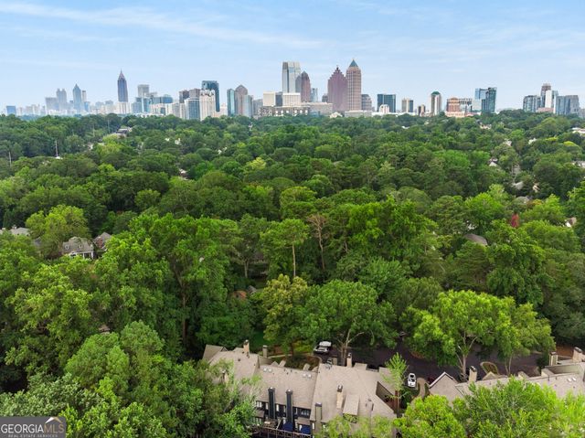 490 Ansley Walk Terrace NE, Atlanta, GA 30309