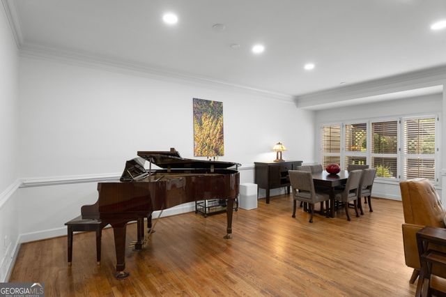 490 Ansley Walk Terrace NE, Atlanta, GA 30309