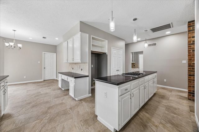 12526 Mill Hedge Drive, Houston, TX 77070