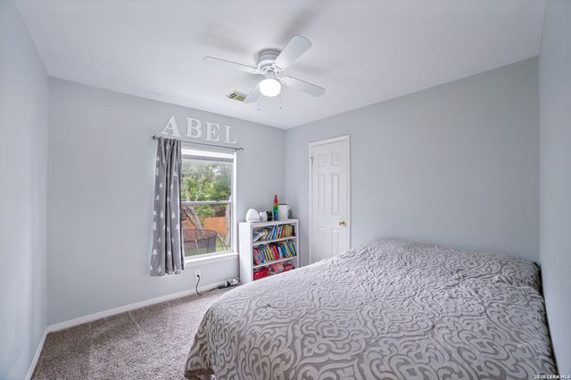 10638 SANDY TRAIL DR, San Antonio, TX 78240