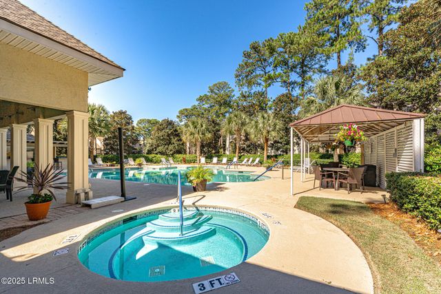 380 Marshland Rd Apt E18, Hilton Head Island, SC 29926