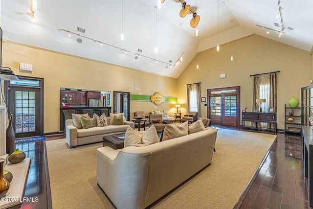 380 Marshland Rd Apt E18, Hilton Head Island, SC 29926