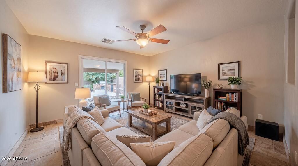 Image 5 of property listing at 1410 S 222ND Drive, Buckeye, AZ 85326