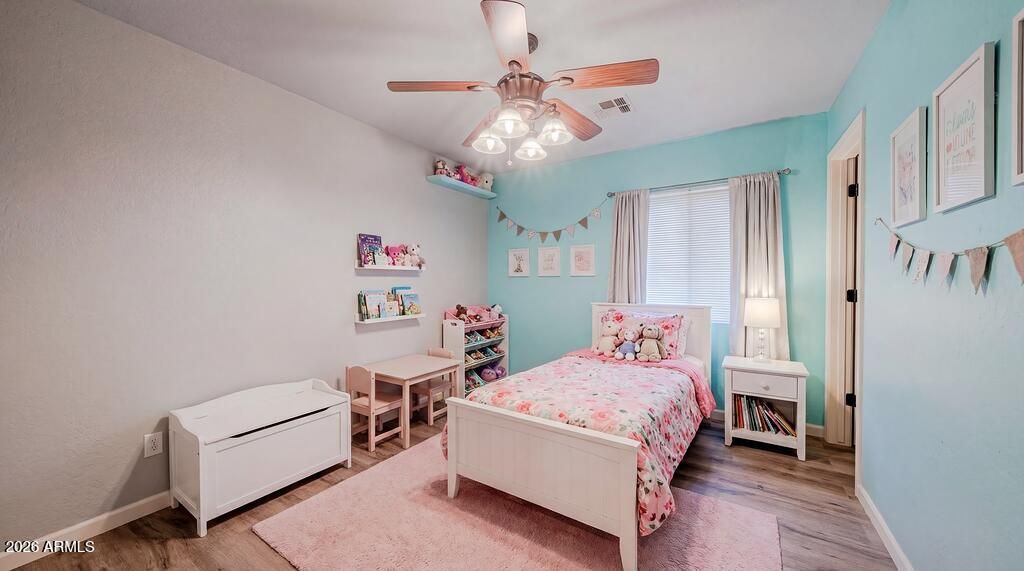 Image 8 of property listing at 1410 S 222ND Drive, Buckeye, AZ 85326