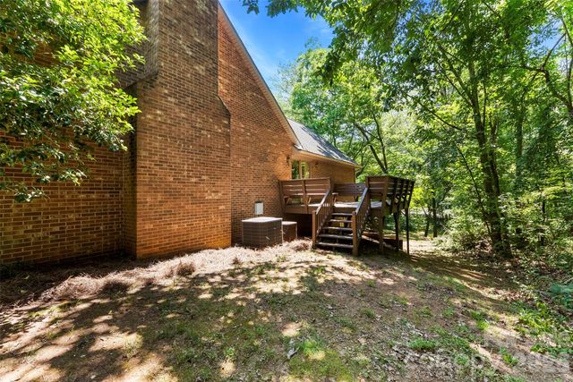 1505 N Cansler Street N, Kings Mountain, NC 28086