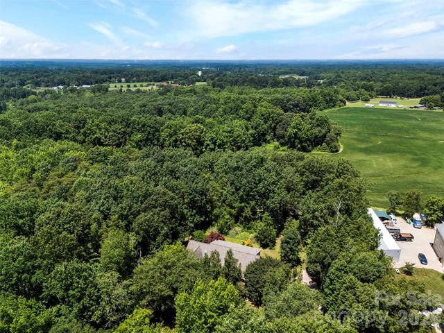 1505 N Cansler Street N, Kings Mountain, NC 28086