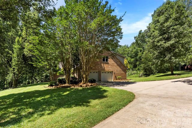 1505 N Cansler Street N, Kings Mountain, NC 28086