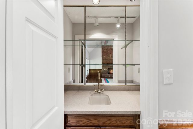 1505 N Cansler Street N, Kings Mountain, NC 28086