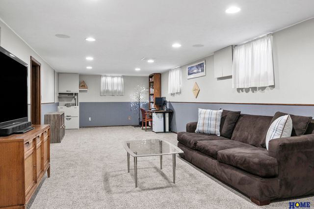 1831 Rancho Road, Lincoln, NE 68502