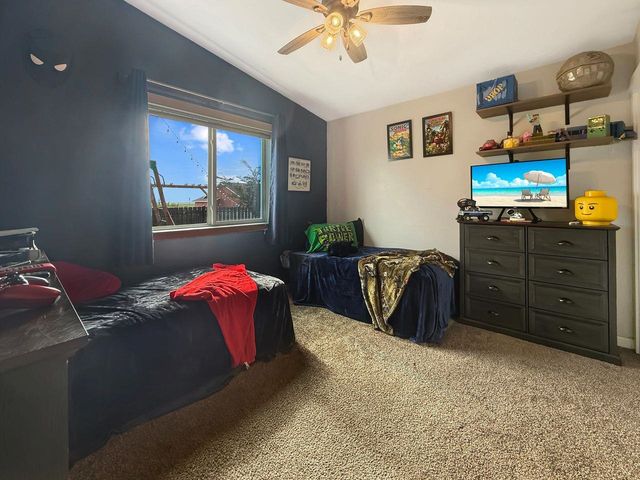 45 OLIVE TREE CR NE, Minot, ND 58703
