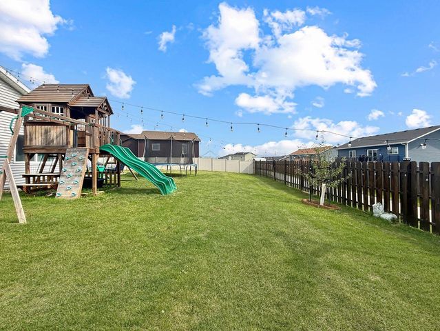 45 OLIVE TREE CR NE, Minot, ND 58703