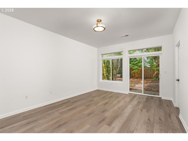 820 Nw 22ND Ave, Portland, OR 97210