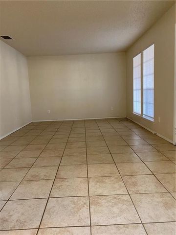 6707 Skynook DR A, Austin, TX 78745