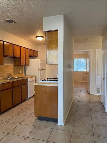 6707 Skynook DR A, Austin, TX 78745