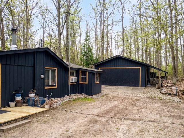 5419 Pine Street, Gladwin, MI 48624