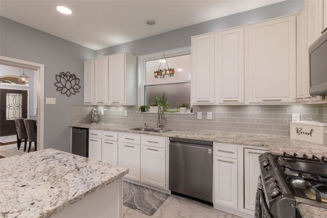 3517 Castlewood Court, Flower Mound, TX 75022