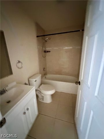 149 Santa Barbara BLVD, Cape Coral, FL 33991