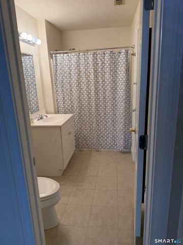 365 Westport Avenue 2B, Norwalk, CT 06851