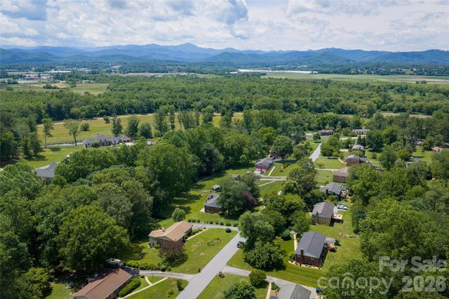 1541 Glenheath Drive 39, Hendersonville, NC 28791