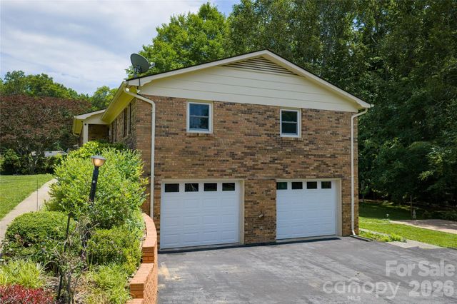 1541 Glenheath Drive 39, Hendersonville, NC 28791