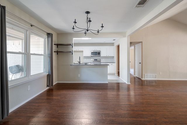 6804 Richfield Drive, North Richland Hills, TX 76182