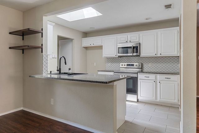 6804 Richfield Drive, North Richland Hills, TX 76182