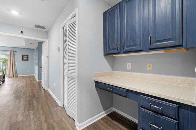 5347 Island Gypsy Drive, Greenacres, FL 33463