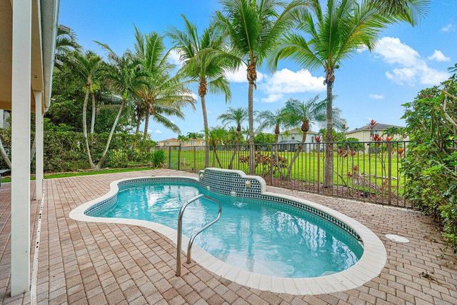 5347 Island Gypsy Drive, Greenacres, FL 33463