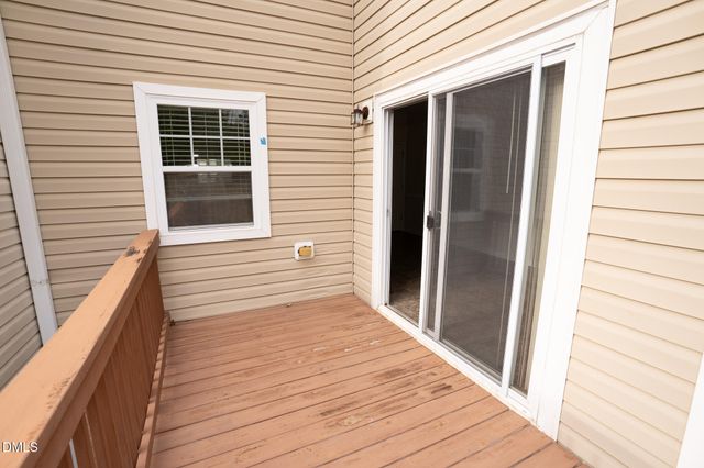 1209 Haywards Heath Lane, Apex, NC 27502