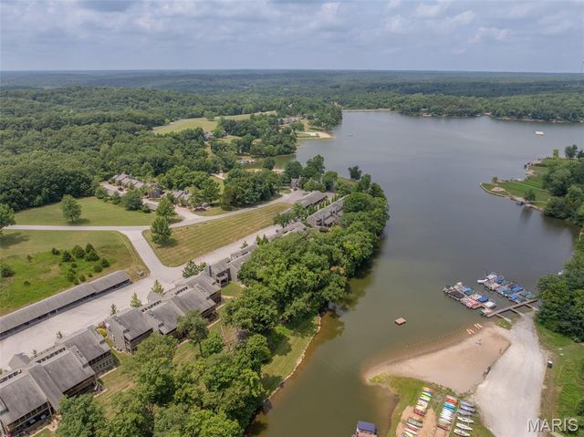 142 Geneva Cove Drive, Innsbrook, MO 63390