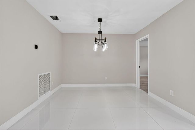 10339 Daphne Avenue, Palm Beach Gardens, FL 33410