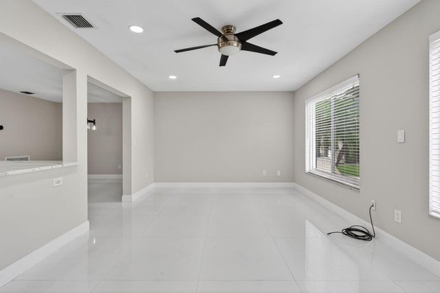 10339 Daphne Avenue, Palm Beach Gardens, FL 33410