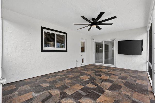 10339 Daphne Avenue, Palm Beach Gardens, FL 33410