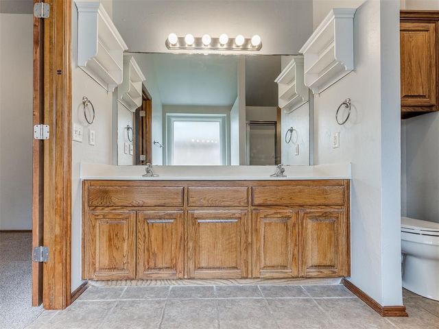 3917 Pamela Lane, Yukon, OK 73099