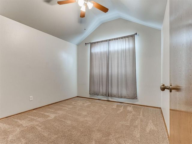 3917 Pamela Lane, Yukon, OK 73099