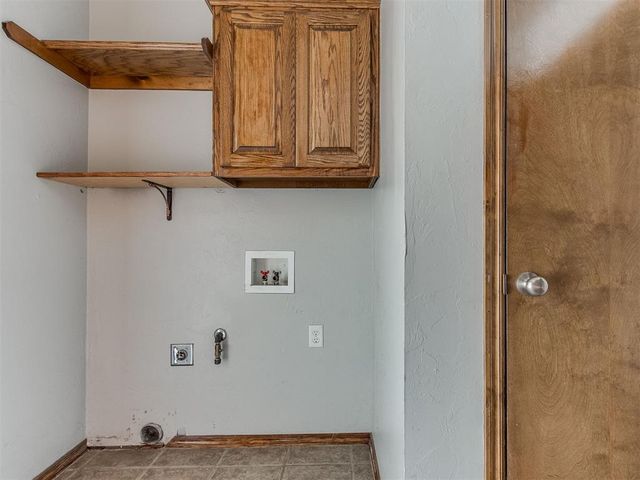 3917 Pamela Lane, Yukon, OK 73099