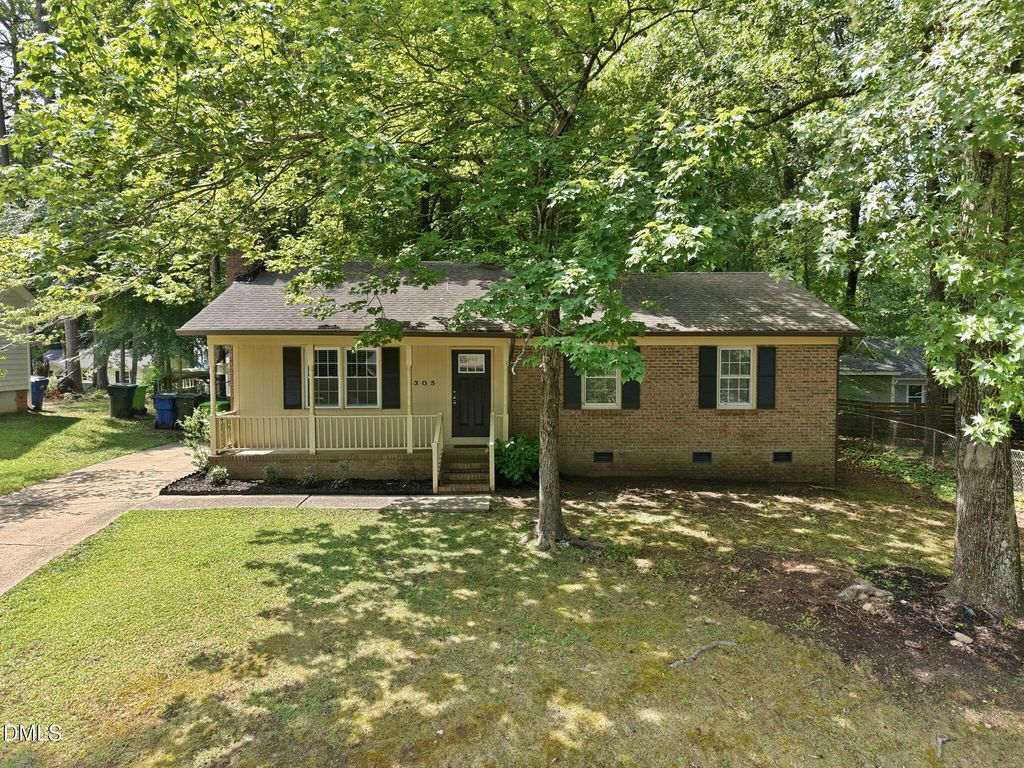 305 Sawmill Road, Raleigh, NC 27615