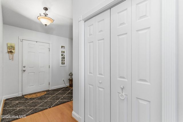 206 Heartwood Drive, Hampstead, NC 28443