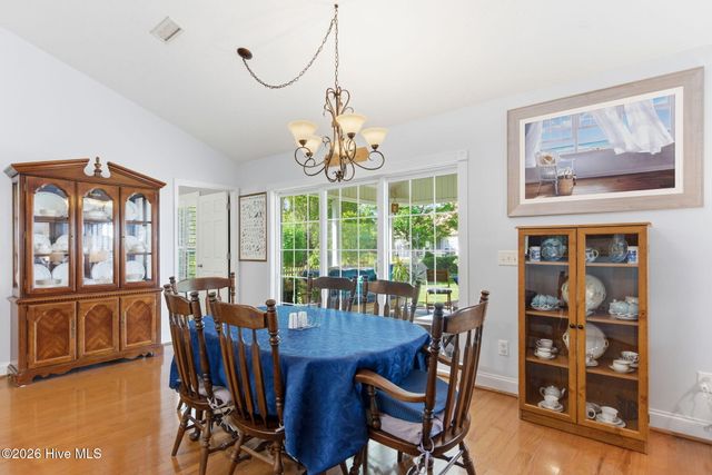 206 Heartwood Drive, Hampstead, NC 28443