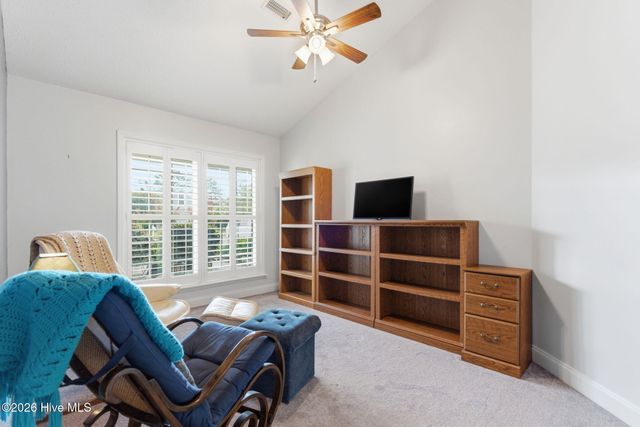 206 Heartwood Drive, Hampstead, NC 28443