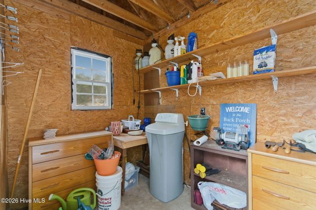 206 Heartwood Drive, Hampstead, NC 28443