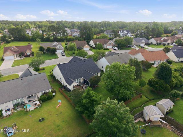 206 Heartwood Drive, Hampstead, NC 28443
