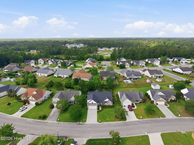 206 Heartwood Drive, Hampstead, NC 28443