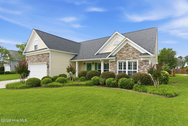 206 Heartwood Drive, Hampstead, NC 28443
