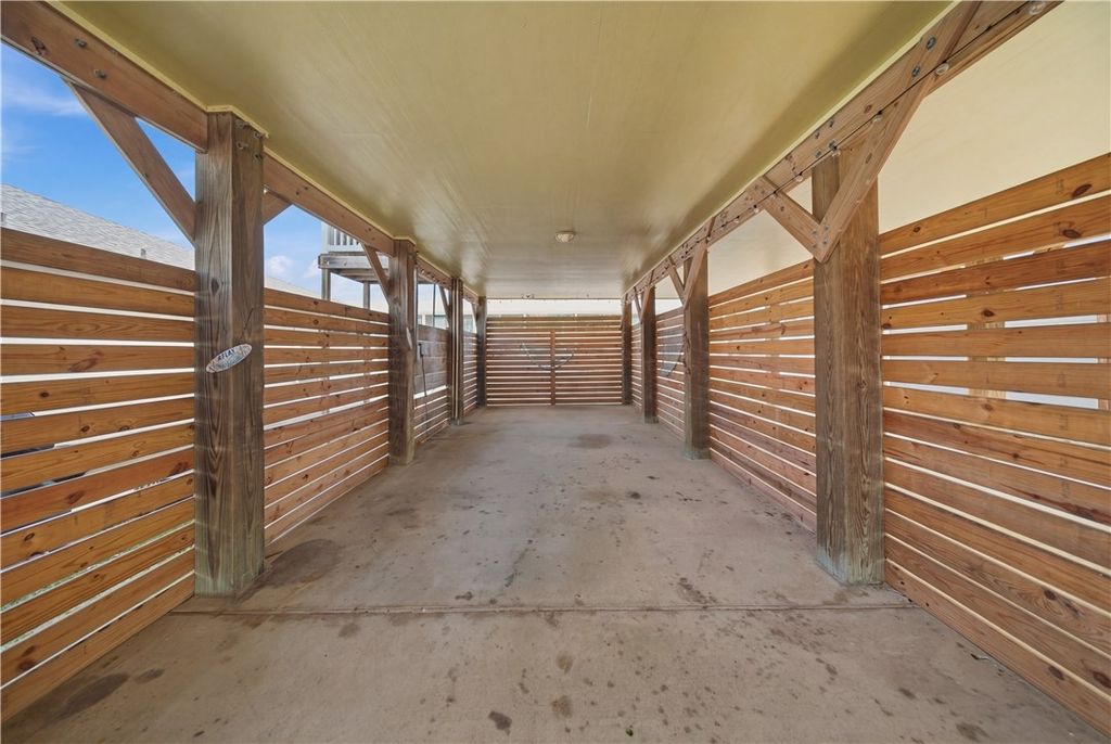 415 Spencers Landing, Port Aransas, TX 78373 — photo 4