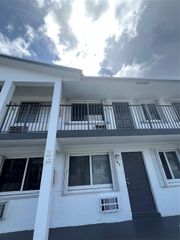 1818 E Oakland Park Blvd 82, Oakland Park, FL 33306